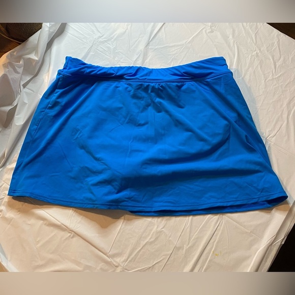 Lands' End Blue Skater Mini Skirt for Athletic Wear - Picture 3 of 4